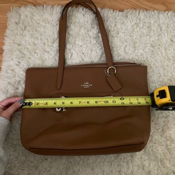 Coach Purse - Picture 4 of 5